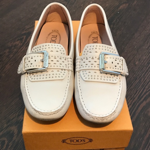 Tod’s Studded Italian White Leather Mocassins - Picture 2 of 8